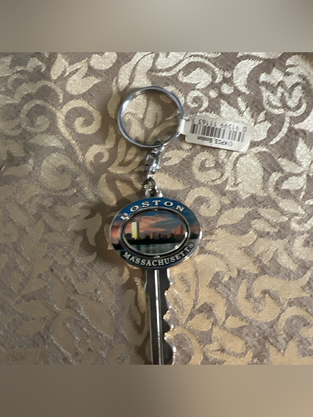 Boston Massachusetts Souvenir Keychain Key Ring Rotating Center Of City Skyline